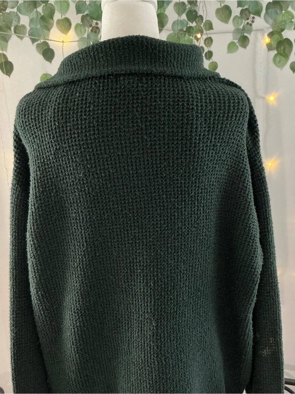 Aerie Dark Green V-Neck Collar Waffle Knit Sweater - Picture 2 of 9